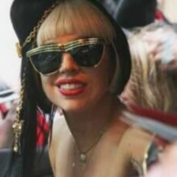 Charme 7116 070 Black Vintage 90’s Sunglasses worn by Lady Gaga - Picture 10 of 10